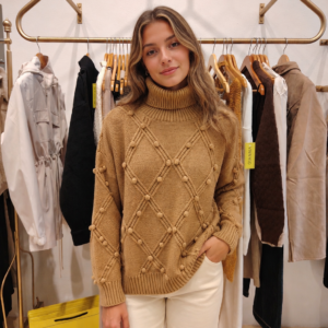 Sweter Pompón